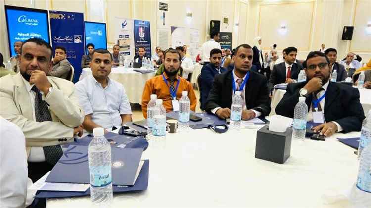 جامعة القرآن الكريم والعلوم الإسلامية تشارك في رعاية ملتقى الموارد البشرية والتدريب بعدن
