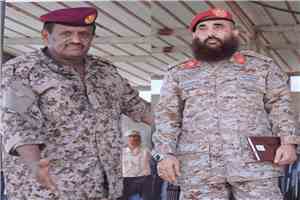 قائد المنطقة الرابعة اللواء حمدي شكري يعزي العميد الركن محمود صايل بوفاة شقيقته