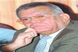 حورية مشهور تنعى أنيس حسن يحيى: أحد أعمدة الاقتصاد في مرحلة ما قبل الوحدة