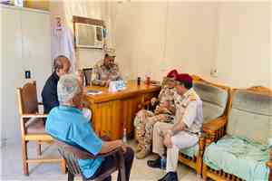 لجنة من وزارة الدفاع تنفذ نزولا ميدانيا لتقييم المرافق الطبية العسكرية وحصر أصول وزارة الدفاع في عدن