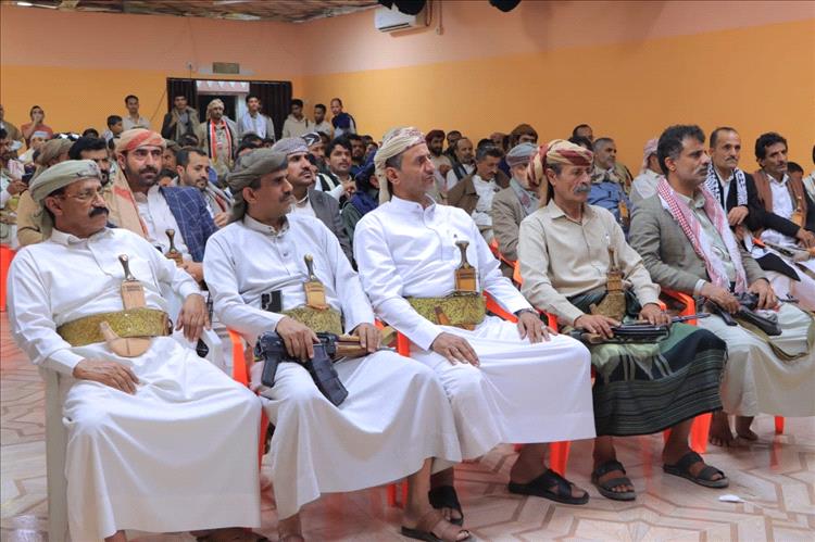 مأرب: لقاء لقيادات ووجهاء إقليم آزال يؤكد على رصّ الصفوف وحشد الطاقات لتحرير صنعاء