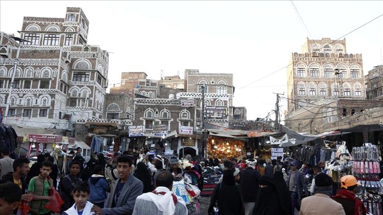 رمضان اليمن... عائلاتٌ منهكة تتمسّك بروحانيّة الشهر