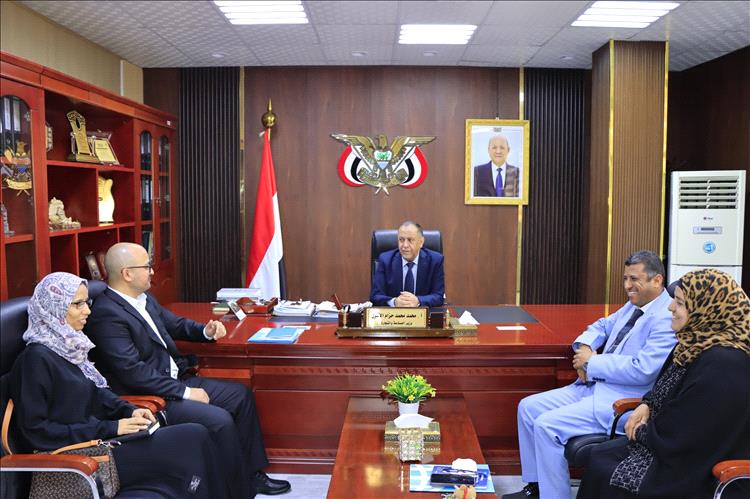 وزير الصناعة والتجارة يبحث مع هيئة الأمم المتحدة للمرأة تعزيز الشراكة لتمكين المرأة اقتصاديًا