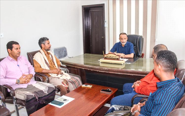 مدير عام بروم ميفع يناقش مع عدد من مديري المكتب التنفيذي جملة من القضايا والمستجدات