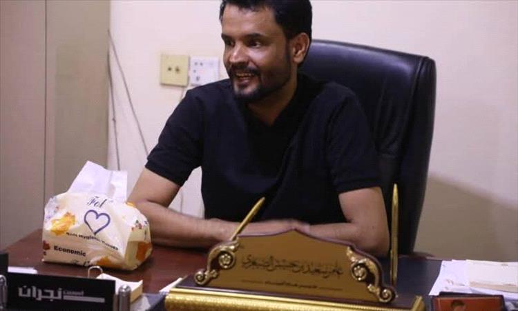 حضرموت .. مدير عام منفذ الوديعة ينفي وجود تكدس للشاحنات ويؤكد انتظام حركة الصادرات