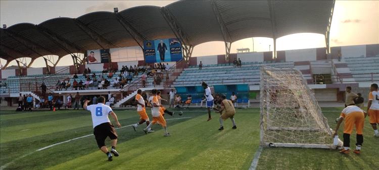 بفوز ساحق.. فريق النفط يتأهل لنصف النهائي كأس عدن للشركات