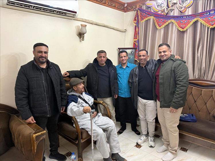 صحفيون يزورون المناضل أحمد المرقشي في القاهرة ويدعون الدولة لتحمل نفقات علاجه