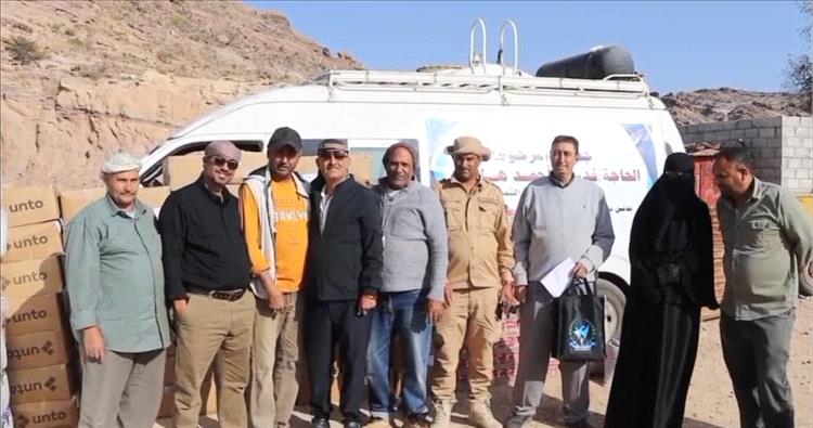 جمعية الحاجة قدرية توزع سلال غذائية للمعلمين وذوي الإحتياجات الخاصة بالشعيب