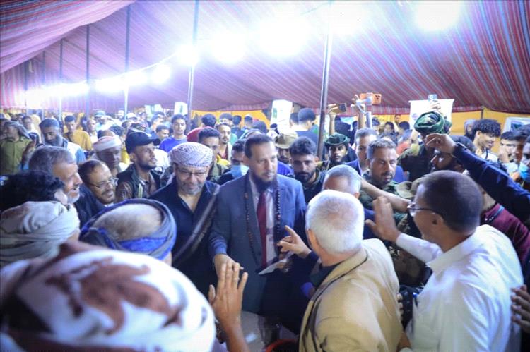 برعاية كريمة من رئيس مجلس الوزراء.. انطلاق المعرض الوطني للبُن والتمر في عدن بمشاركة حكومية واسعة