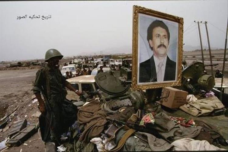 آلاف الموظفين المبعدين منذ 1994 يطرحون تساؤلات عن مستحقاتهم المتوقفة ورواتبهم المتدنية