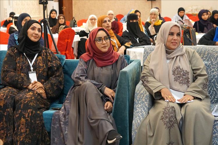 مؤتمر تشاوري نسوي بعدن يناقش قضايا الحقوق والعدالة وتمكين المرأة