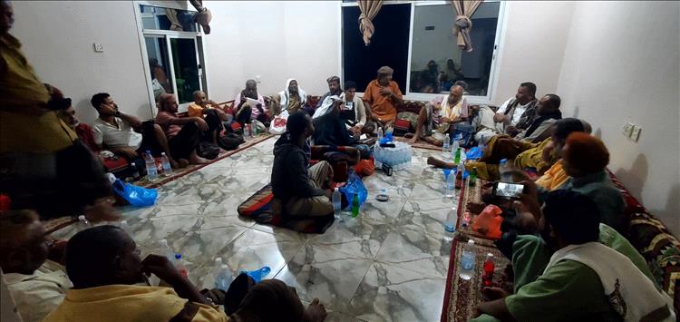 بحضور قائد الشرطة العسكرية بلحج أمسية رمضانية بمنطقة الحسيني اتسمت بالشفافية والانسانية.