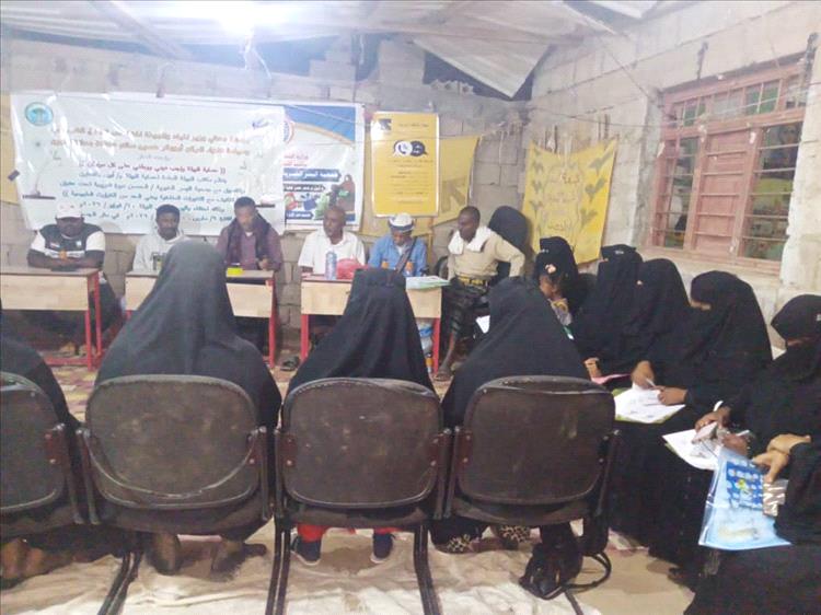 افتتاح دورة تدريبية توعوية حول حماية البيئة في منطقة الحصن بأبين