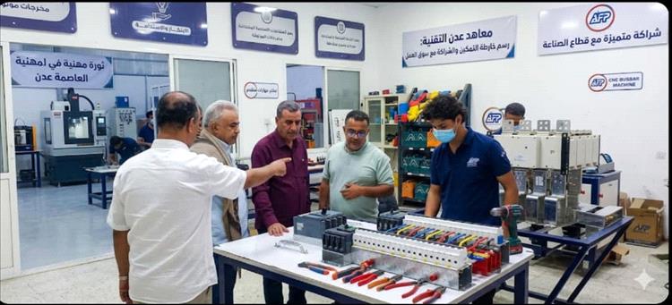 ثورة مهنية في العاصمة.. معاهد عدن التقنية تعيد رسم خارطة "التمكين" والشراكة مع سوق العمل