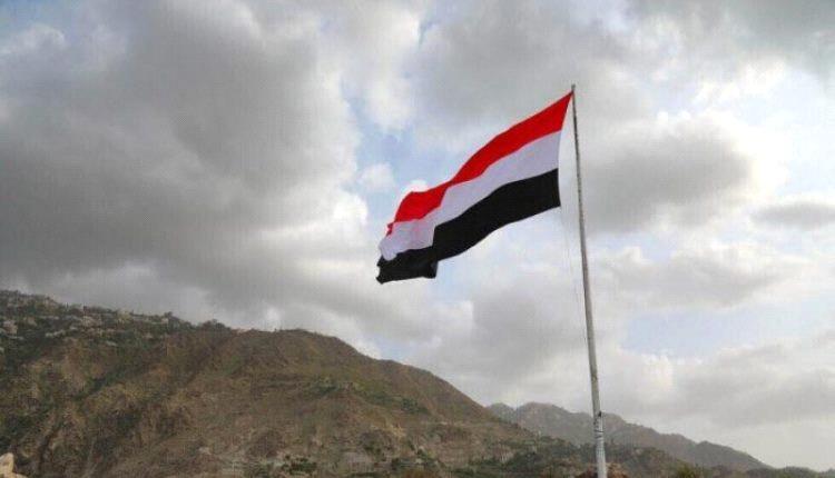 وزير سابق : مراكز قوى أسقطت مشروع الدولة وقادت اليمن إلى الانقلاب والحرب