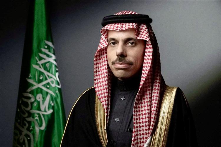 وزير الخارجية السعودي يبحث مع نظيره الأذربيجاني التطورات الإقليمية وجهود تعزيز الاستقرار