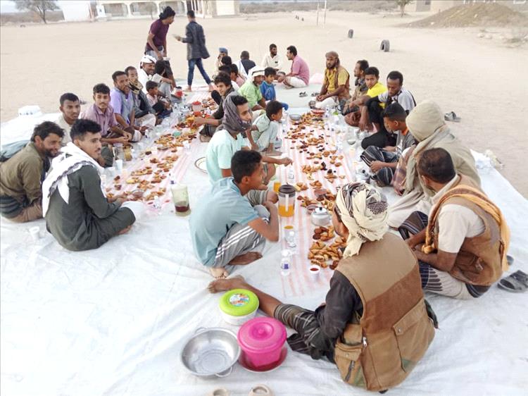 شباب الكورة ينظمون إفطارًا جماعيًا لأرواح الفقداء ويعززون الروابط الاجتماعية