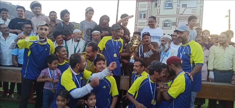 النصري يتوج بطلاً لدوري الفقيد أمين باحزيم للمخضرمين بعد فوز صعب