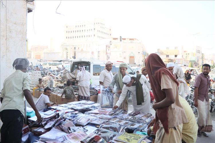 مواطنون: رغم ثبات سعر الصرف إلا ان الأسعار لازالت جنونية بدون رقابة ومحاسبة
