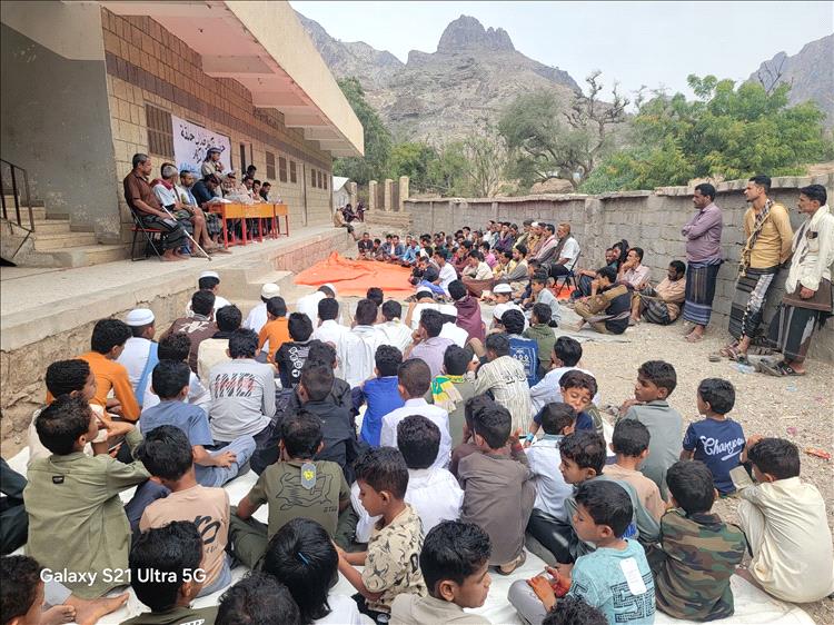 تكريم لافت لحفّاظ القرآن في ردفان.. مبادرة مجتمعية تعكس روح التكافل