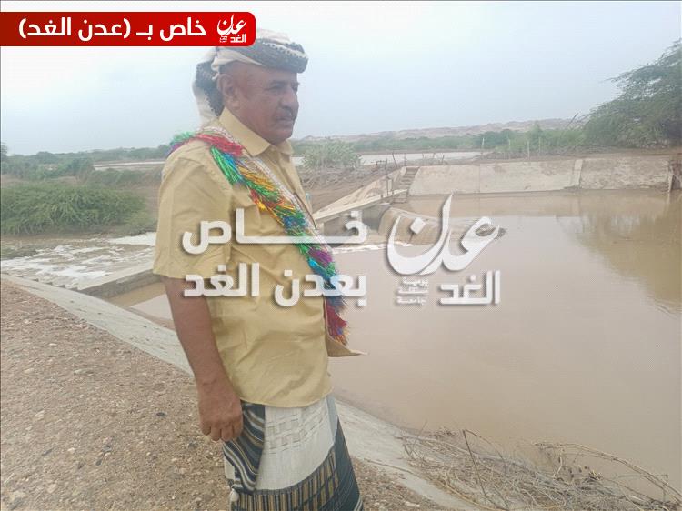 مدير مكتب الزراعة والري يتفقد منشأة الري بدلتا أحور