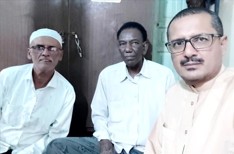 زيارة تكريمية للفنان القدير خميس سالم عليوة