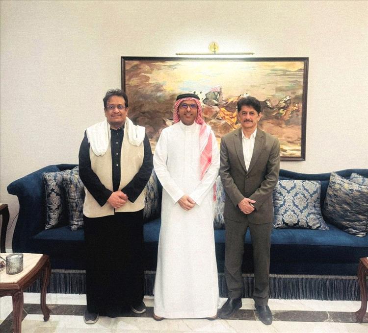 بن فريد وفهد الخليفي يبحثان مع سفير مجلس التعاون الخليجي في الرياض تطورات القضية الجنوبية