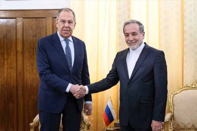 لافروف ينفي دعم موسكو استخباراتيًا لإيران ويؤكد: تعاوننا مع طهران عسكري تقني فقط