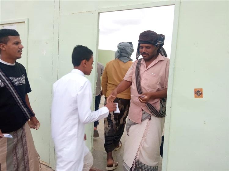 (( فهمي باعوض: نموذج للتميز في خدمة الملاعب الرياضية ))