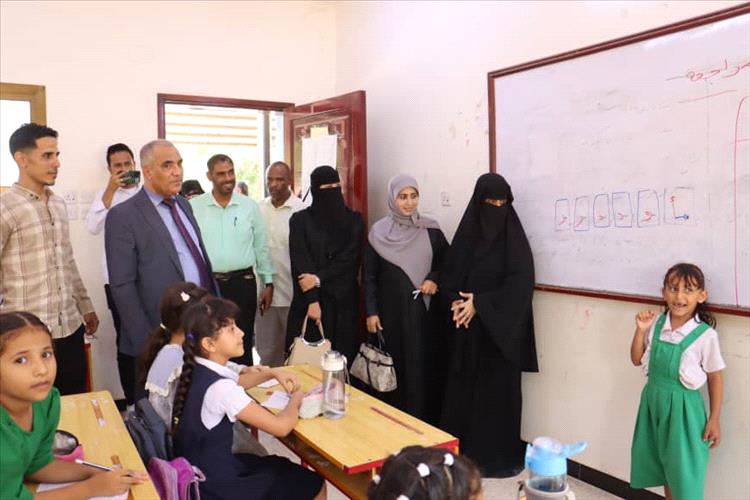 انطلاقة فاعلة للعملية التعليمية في عدن... وزيارة ميدانية تعكس جدية الانضباط بعد إجازة رمضان والعيد