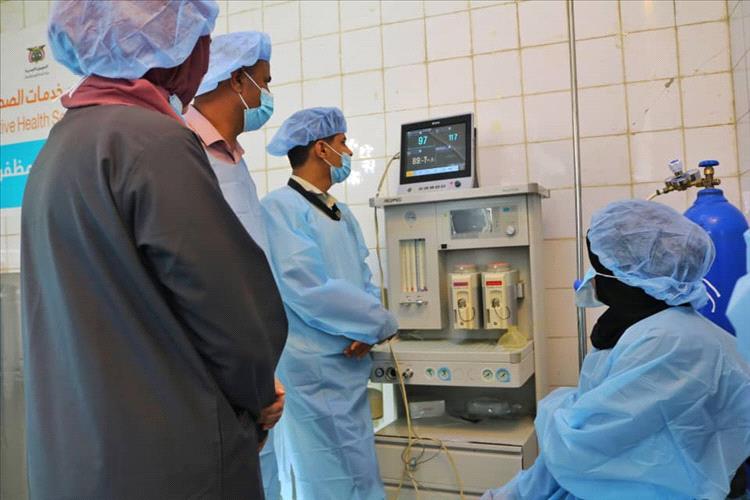 وكيل محافظة تعز تشيد بتطوير وتوسعة مستشفى المظفر