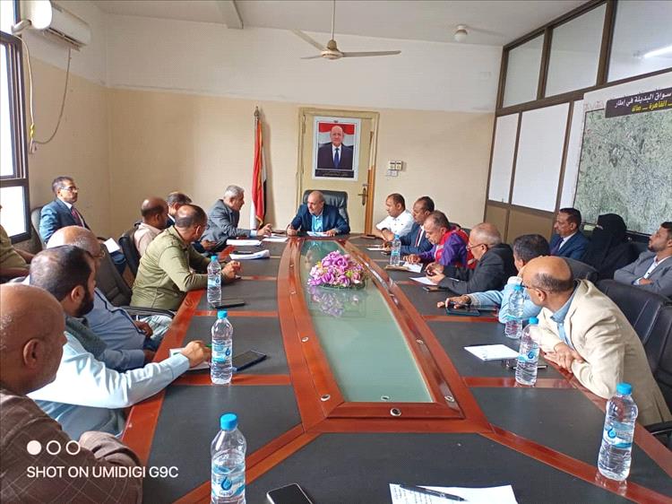 تعز "جنة الطوارئ تبحث كوارث السيول