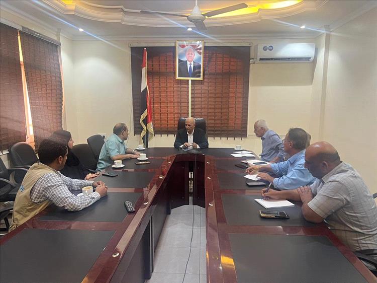 الوزير الشرجبي يبحث مع (UNOPS) تعزيز الشراكة في قطاع المياه والصرف الصحي