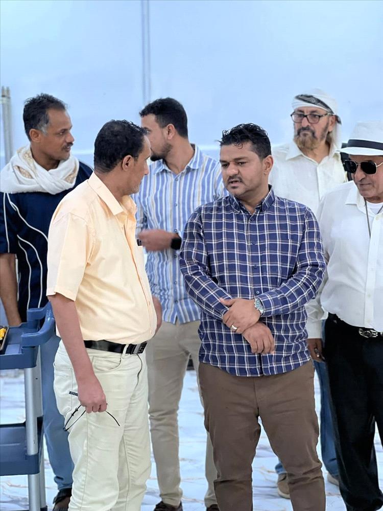 مدير عام مديرية الشيخ عثمان يزور مستشفى الامراض النفسية ويشيد بمستوى الرعاية الصحية المقدمة للنزلاء