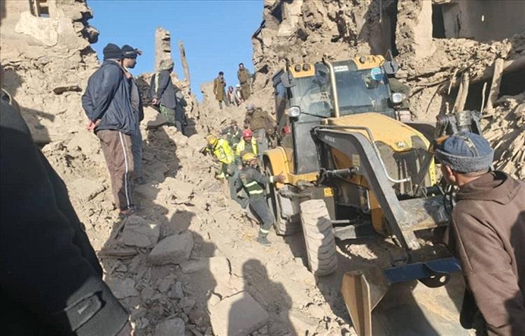 وفاة ثلاثة اشخاص بإنهيار منزل نتيجة الأمطار الغزيرة