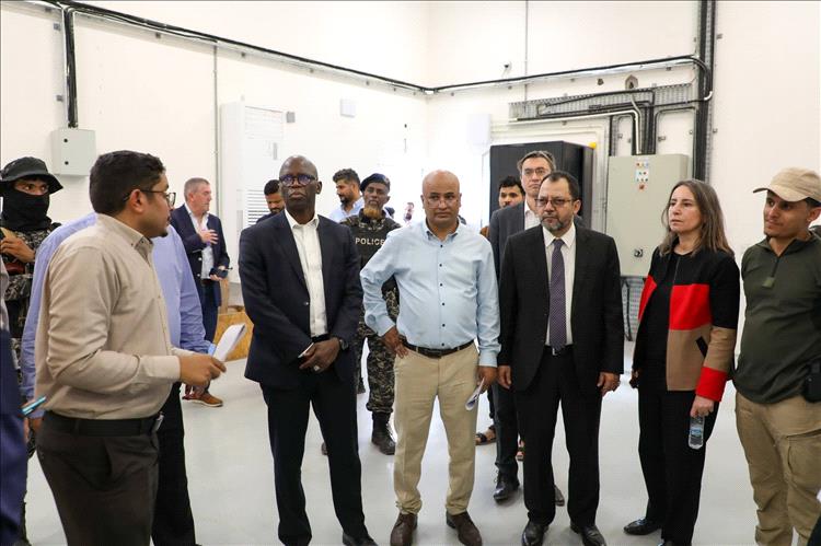 عدن تستقبل حراكًا دوليًا واسعًا… دعم أوروبي ودولي متجدد لجهود الاستقرار والتعافي