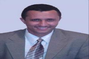 الدكتور عارف السقاف يحذر من تداعيات رفع سعر أسطوانة  على الاقتصاد الوطني