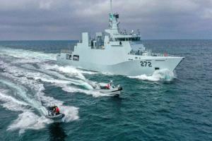 البحرية الباكستانية تطلق عملية "حامي البحر" لحماية التجارة البحرية وخطوط الطاقة الحيوية