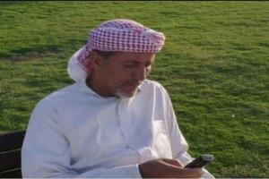 مدير عام شرطة محافظة البيضاء يعزي في وفاة الشيخ محمد حسين الحميقاني