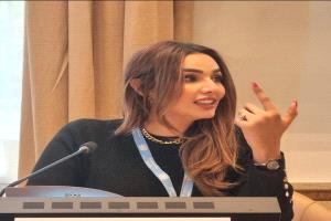 ناشطة سياسية: إيران تتبع سياسة "حقيرة" في إدارة الحروب