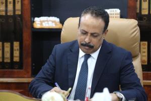 وزير الأشغال يوجه برفع الجاهزية لمواجهة موجة الأمطار في المحافظات اليمنية