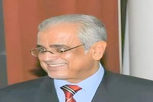 بن لقور: مقامرة الحوثيين بين الرهان على الخارج وإدارة الخطر الداخلي