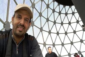 المخرج ياسر الظاهري: صانع الدهشة الدرامية