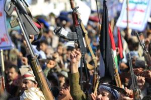 من هم الحوثيون حلفاء إيران في اليمن؟