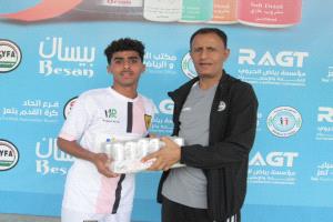 ثنائية للأشبال وثلاثية للناشئين.. الصقر يفرض الصدارة في البطولة الرمضانية بتعز