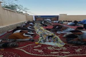 محكمة صيف الابتدائية تقيم الإفطار الجماعي الأول لموظفي المجمع القضائي وإدارة أمن وشرطة دوعن