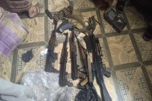 قوات الأمن في المكلا تضبط أسلحة منهوبة في عملية نوعية بساحل حضرموت