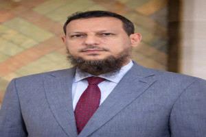 محافظ عدن عبدالرحمن شيخ: توافد الزوار الى عدن من عموم المحافظات يعكس استقرار المدينة.. وأجواء العيد تعود للواجهة