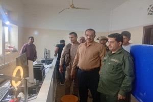 مدير عام شرطة الضالع يزور الأحوال المدنية والعمليات المشتركة بالمحافظة