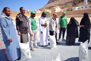 مركز الملك سلمان يدشن مشروع زكاة الفطر بشبام